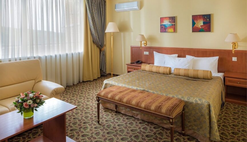 Джуниор делюкс