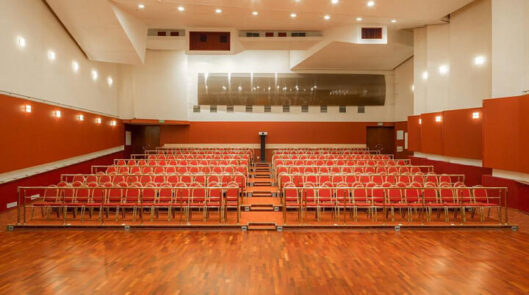 Зал Конгрессный